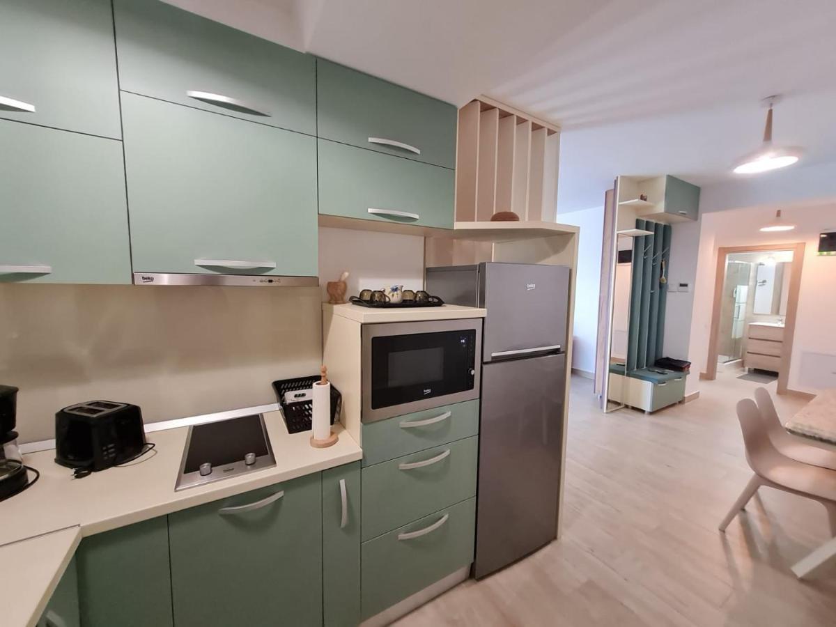 Matteo 2 Apartments Marina Surf Residence, Mamaia Nord - Navodari,1 Vedere Frontala,2 Cu Vedere Laterala La Mare Zewnętrze zdjęcie