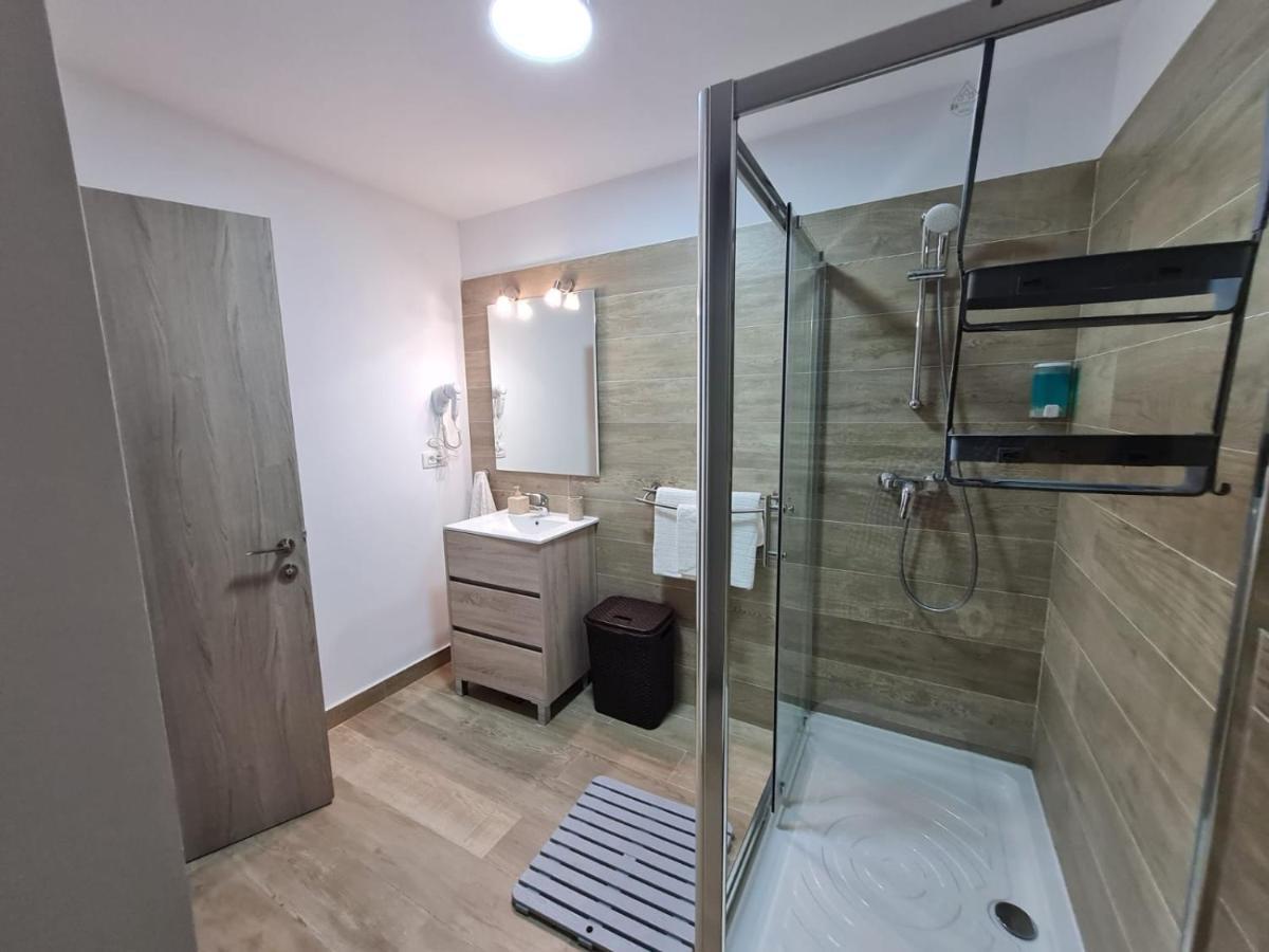 Matteo 2 Apartments Marina Surf Residence, Mamaia Nord - Navodari,1 Vedere Frontala,2 Cu Vedere Laterala La Mare Zewnętrze zdjęcie