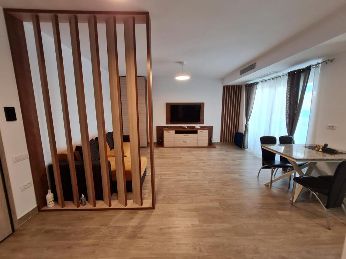 Matteo 2 Apartments Marina Surf Residence, Mamaia Nord - Navodari,1 Vedere Frontala,2 Cu Vedere Laterala La Mare Zewnętrze zdjęcie