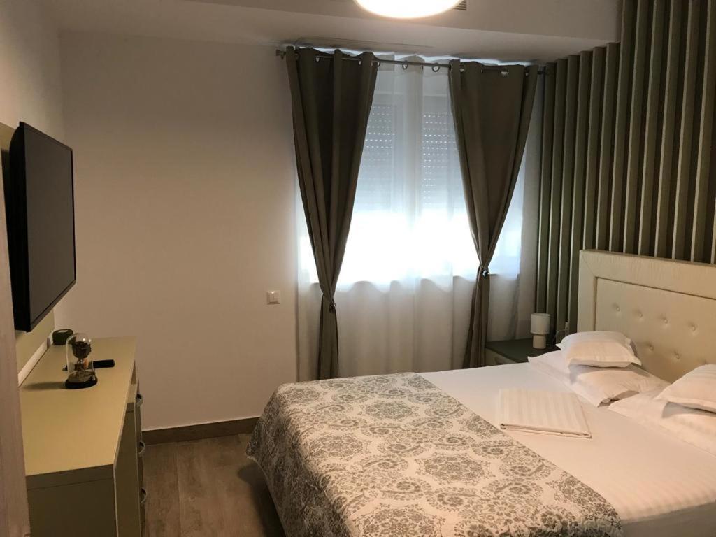 Matteo 2 Apartments Marina Surf Residence, Mamaia Nord - Navodari,1 Vedere Frontala,2 Cu Vedere Laterala La Mare Zewnętrze zdjęcie