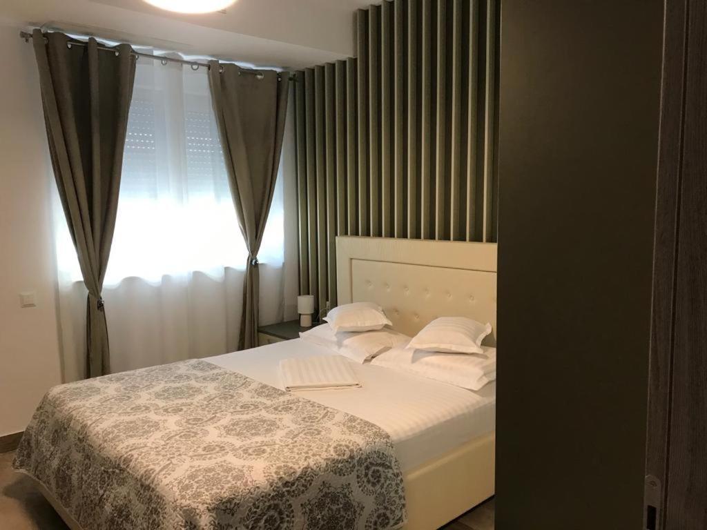 Matteo 2 Apartments Marina Surf Residence, Mamaia Nord - Navodari,1 Vedere Frontala,2 Cu Vedere Laterala La Mare Zewnętrze zdjęcie
