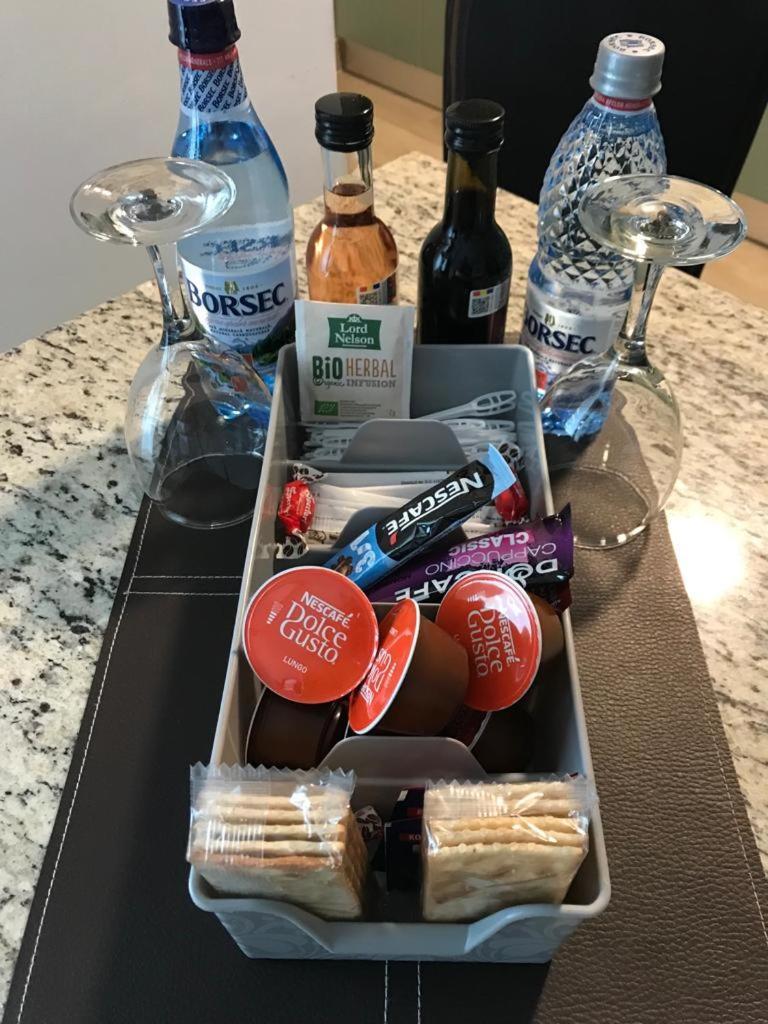 Matteo 2 Apartments Marina Surf Residence, Mamaia Nord - Navodari,1 Vedere Frontala,2 Cu Vedere Laterala La Mare Zewnętrze zdjęcie